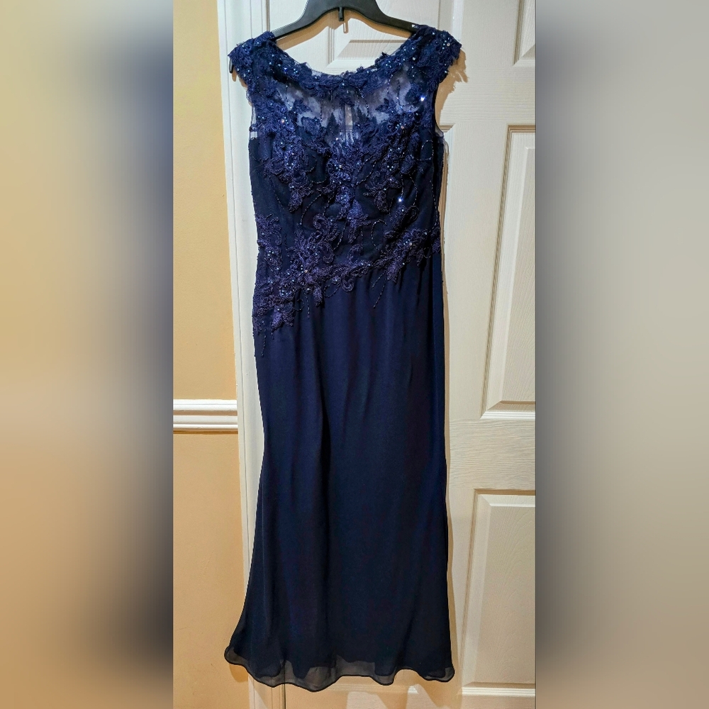 NEW Cachet navy blue dress, size 10